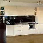 Wonderful Near The Sea Apartment *