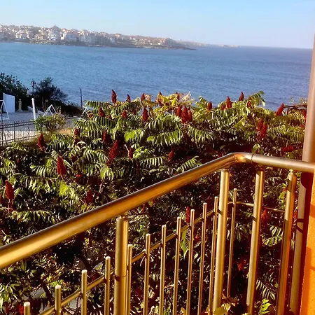 Апартамент Wonderful Near The Sea