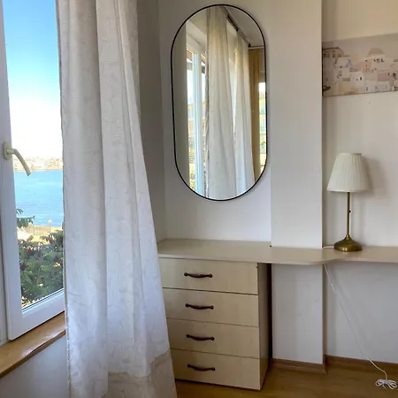 Wonderful Near The Sea Апартамент Созопол