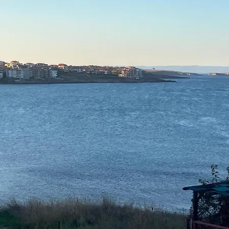 Апартаменты Wonderful Near The Sea *