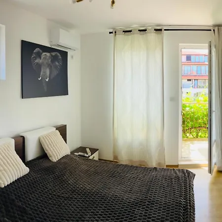 Apartment Wonderful Near The Sea Sosopol