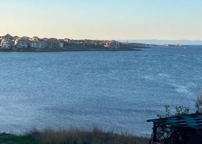 Апартаменты Wonderful Near The Sea *